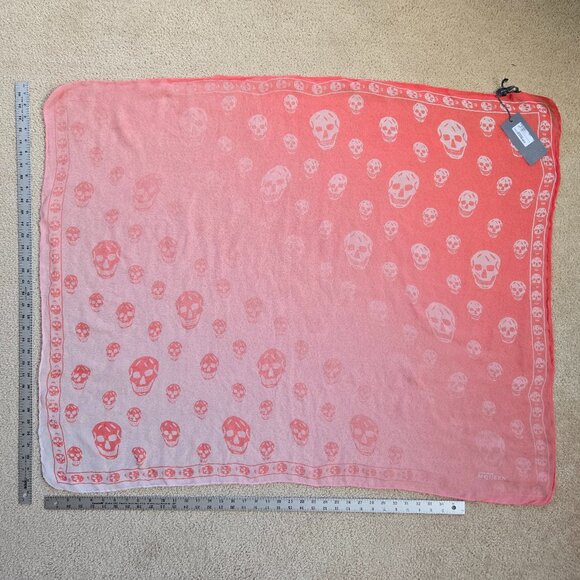 NWT McQueen Skull Scarf Silk Gradient Pink Ombre